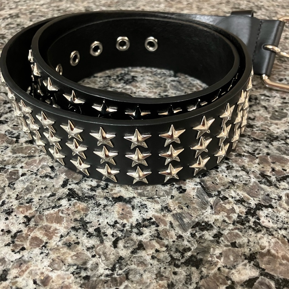 Hot Topic Black Belt with Silver Star Studs